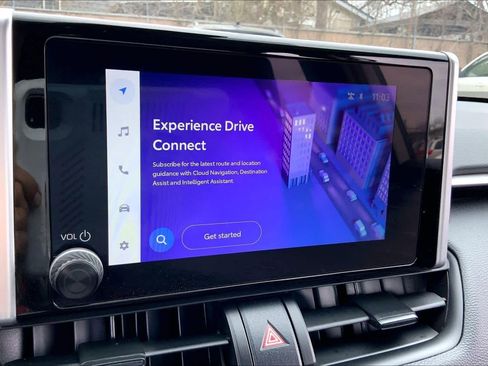 Used 2025 Toyota RAV4 LE image 29