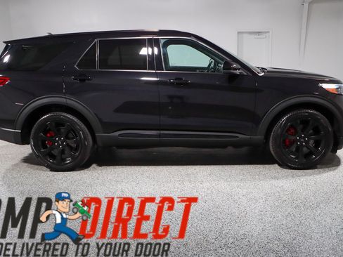 Used 2022 Ford Explorer ST w/ ST Street Pack AWD/4WD image 6