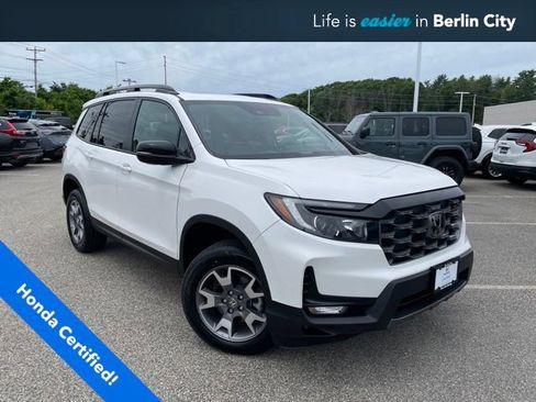 Certified 2023 Honda Passport TrailSport image 1