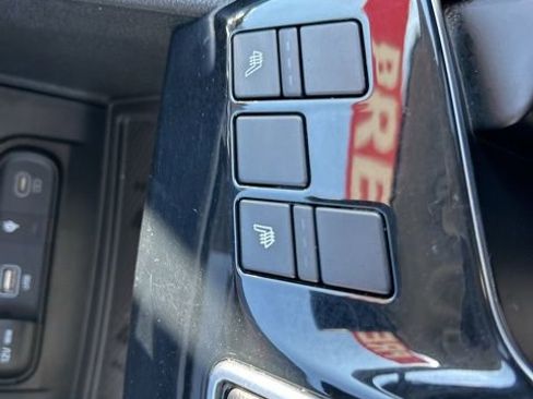 Used 2025 Kia Sportage EX image 29