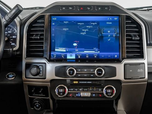 Used 2022 Ford F350 Lariat w/ Lariat Ultimate Package AWD/4WD image 27