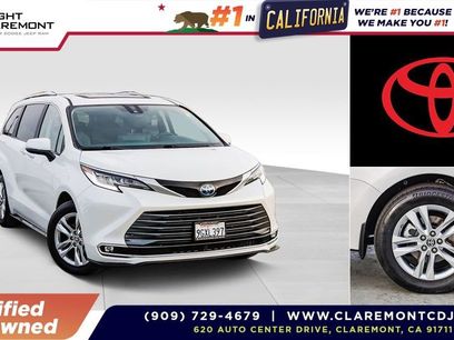 Used 2023 Toyota Sienna Limited