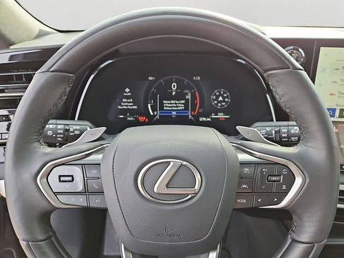 Used 2025 Lexus RX 350 Premium image 20