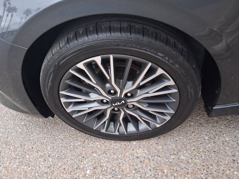 Used 2024 Kia Forte GT-Line image 25
