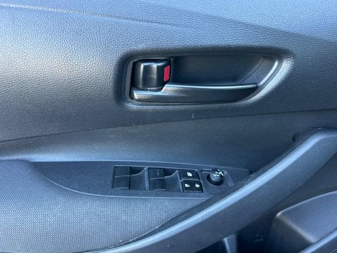 Used 2024 Toyota Corolla LE FWD image 10