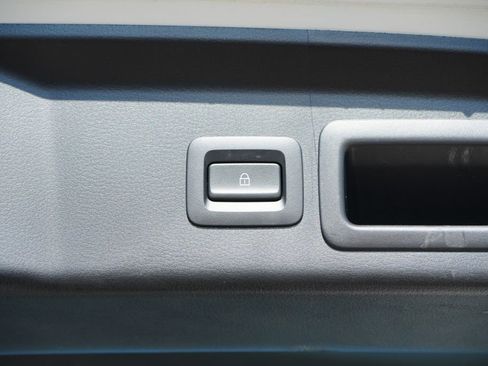 Used 2023 MAZDA CX-30 AWD 2.5 S w/ Preferred Package image 12