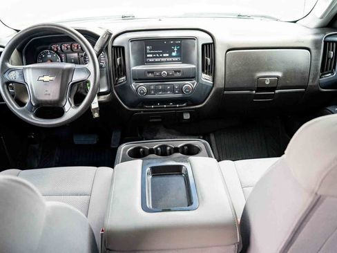 Used 2019 Chevrolet Silverado 2500 W/T w/ WT Convenience Package AWD/4WD image 25