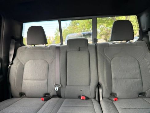 Used 2020 RAM 1500 Big Horn AWD/4WD image 25