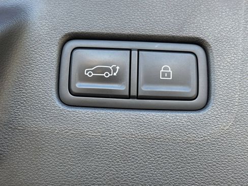 Used 2025 Hyundai Santa Fe SEL AWD/4WD image 23