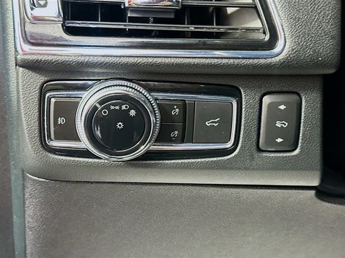 Used 2021 Lincoln Navigator Reserve w/ Luxury Package AWD/4WD image 10