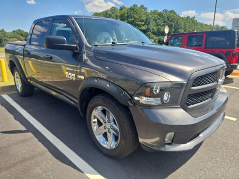 Used 2016 RAM 1500 Express w/ Popular Equipment Group AWD/4WD image 1
