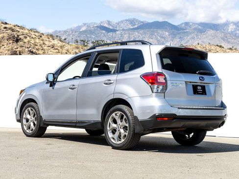 Used 2018 Subaru Forester 2.5i Touring w/ Popular Package #3B AWD/4WD image 7