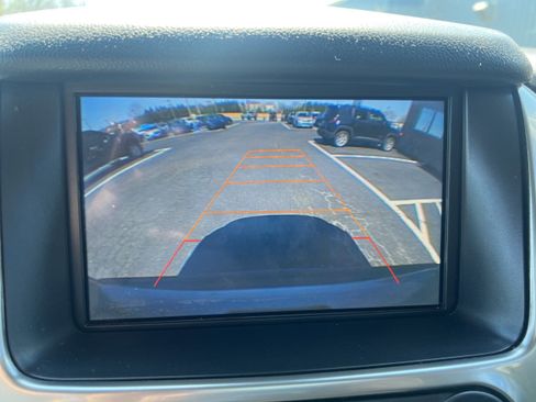 Used 2015 Chevrolet Tahoe LT image 14