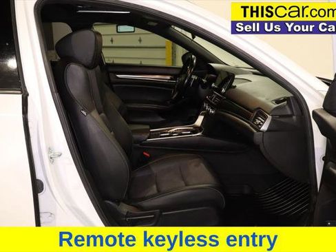 Used 2021 Honda Accord Sport image 14
