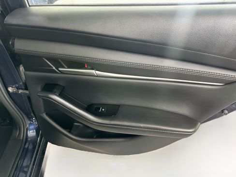 Used 2025 MAZDA MAZDA3 s FWD image 27
