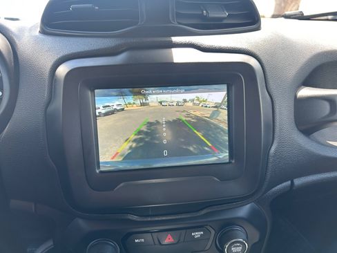 Used 2020 Jeep Renegade Sport AWD/4WD image 28