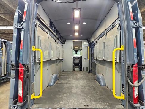 Used 2020 Ford Transit 250 148 High Roof Extended RWD image 6