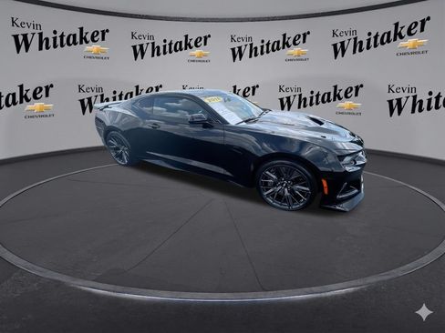 Certified 2018 Chevrolet Camaro ZL1 RWD image 2