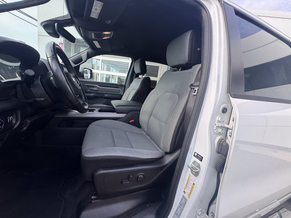 Used 2022 RAM 1500 Big Horn AWD/4WD image 10