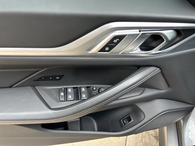 Used 2023 BMW i4 eDrive40 RWD image 28