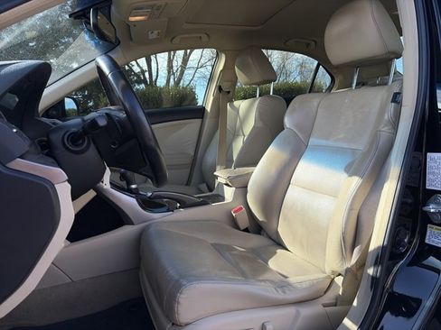 Used 2013 Acura TSX Sedan image 16