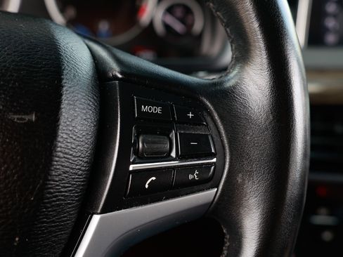 Used 2017 BMW X5 xDrive40e image 33