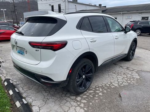 Used 2021 Buick Envision Essence w/ Sport Touring Package image 4