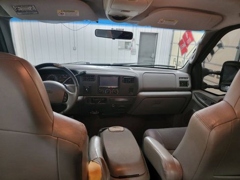 Used 2002 Ford F250 Lariat AWD/4WD image 23