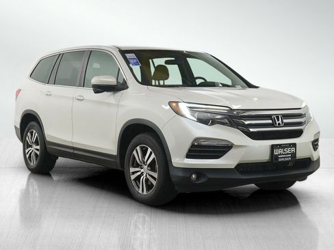 Used 2016 Honda Pilot EX image 7