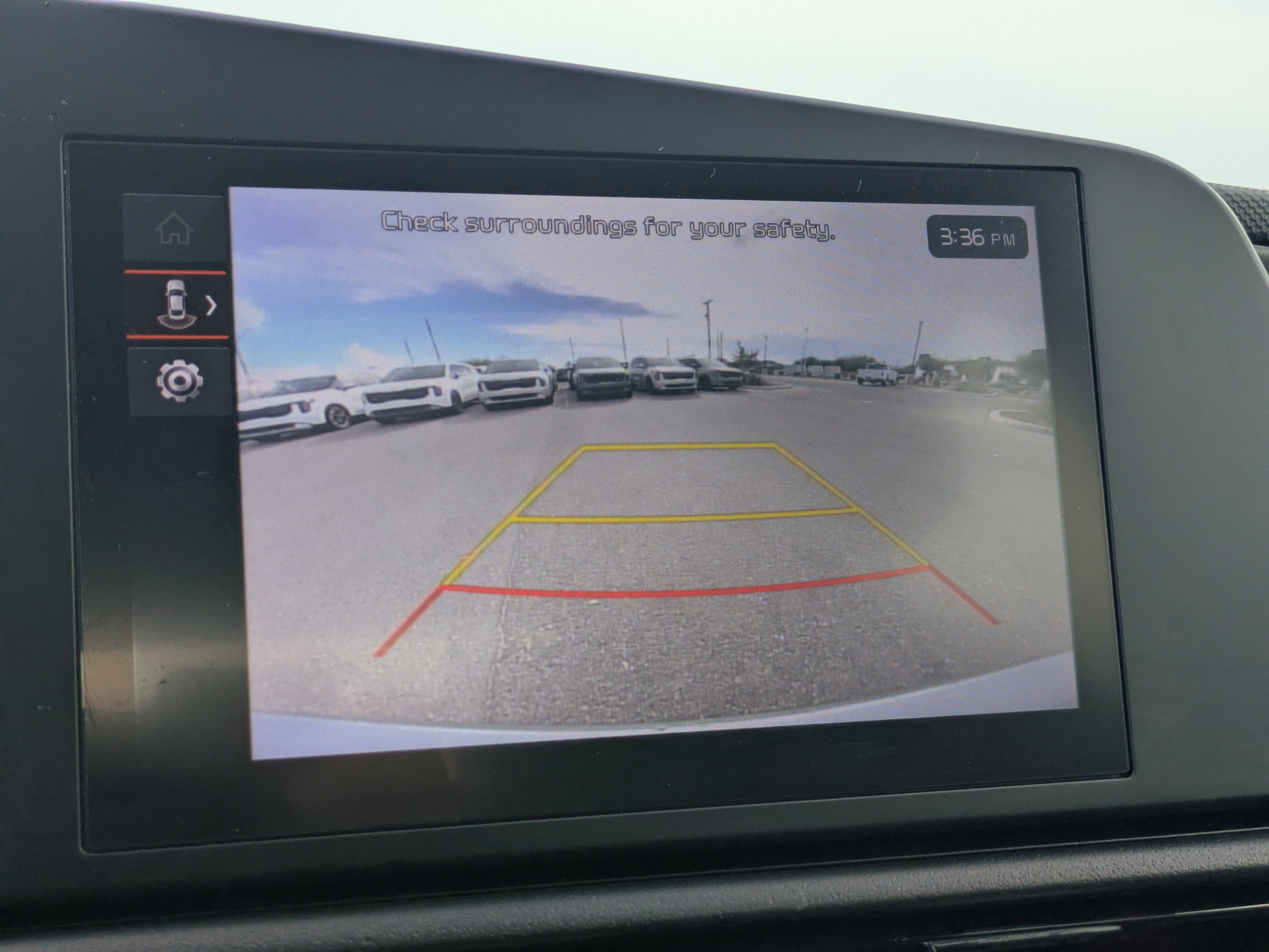 Certified 2025 Kia Niro LX FWD image 28