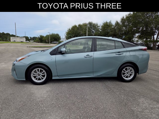 Used 2016 Toyota Prius Three FWD image 6