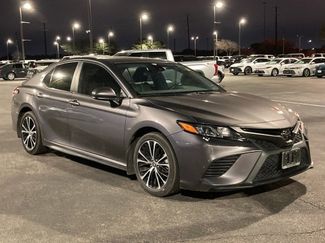 Certified 2020 Toyota Camry SE video 2