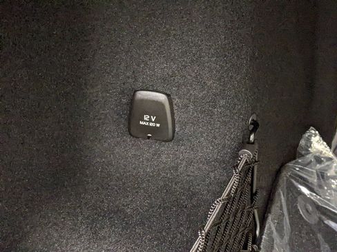 New 2026 Volvo XC60 B5 Ultra w/ Protection Package Premier image 28