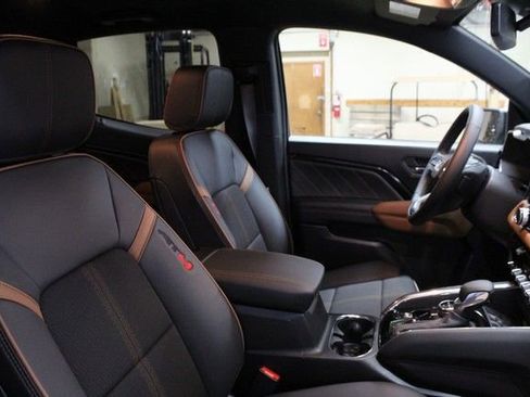 New 2026 GMC Canyon AT4 AWD/4WD image 10