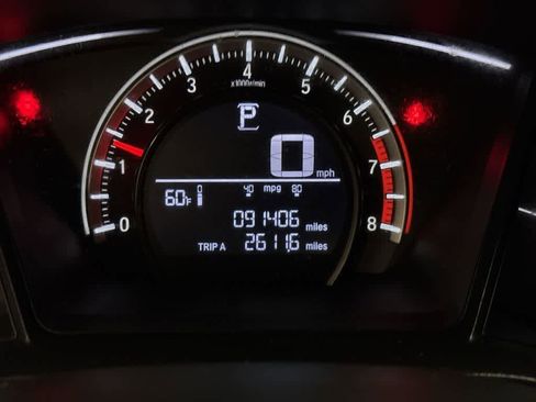 Used 2018 Honda Civic Sport image 19