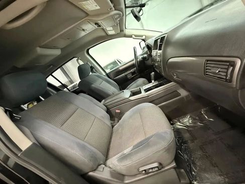 Used 2014 Nissan Armada SV AWD/4WD image 28