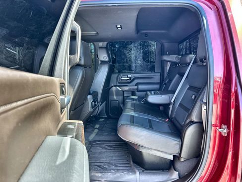 Certified 2022 GMC Sierra 3500 Denali w/ Denali Ultimate Package image 25
