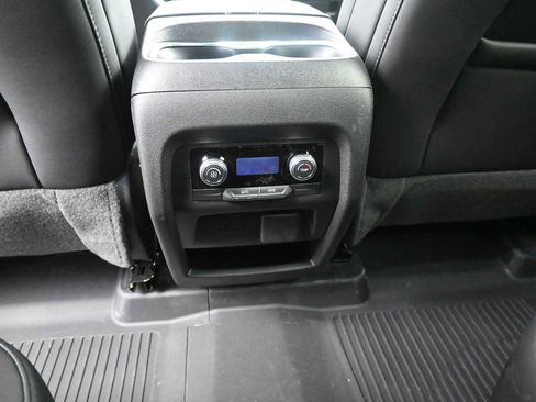 New 2025 GMC Acadia Elevation w/ Elevation Premium Package image 22