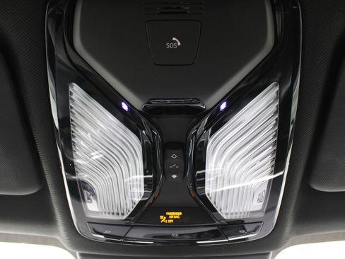 Used 2019 BMW X5 xDrive40i w/ M Sport Package image 21