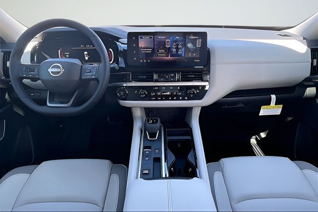 New 2026 Nissan Pathfinder SL FWD image 6