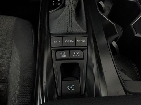 Used 2026 Toyota Camry LE FWD image 25