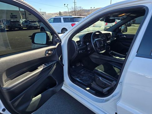 Used 2022 Dodge Durango GT image 23