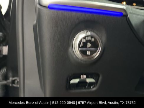 Certified 2025 Mercedes-Benz C 300 Sedan image 19