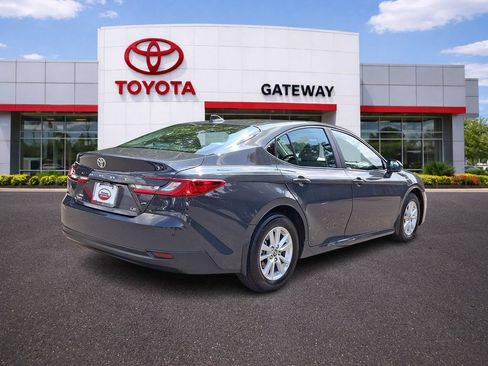 Used 2025 Toyota Camry LE w/ Convenience Package AWD/4WD image 4