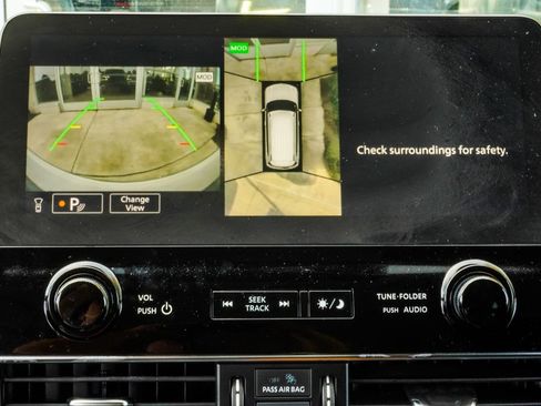 Used 2022 Nissan Armada SL RWD image 29