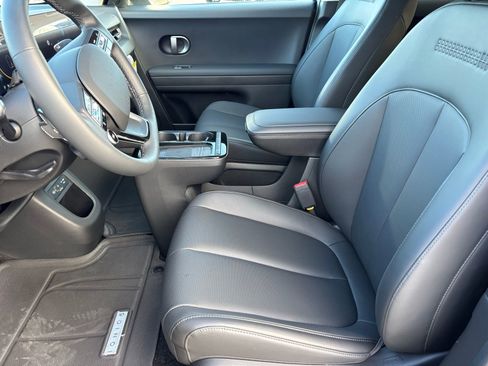 New 2026 Hyundai Ioniq 5 SEL image 12
