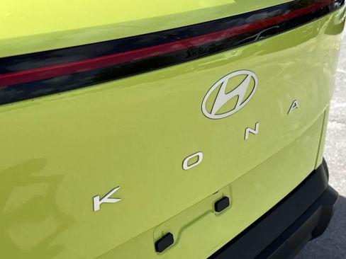 Used 2025 Hyundai Kona SEL AWD/4WD image 10