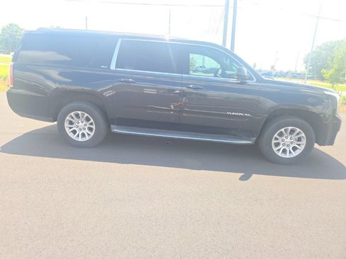Used 2019 GMC Yukon XL SLT RWD image 16