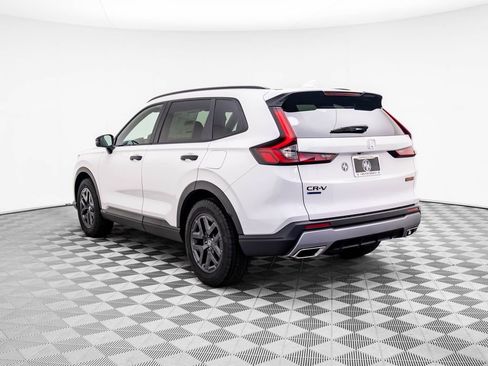 Certified 2026 Honda CR-V TrailSport image 4