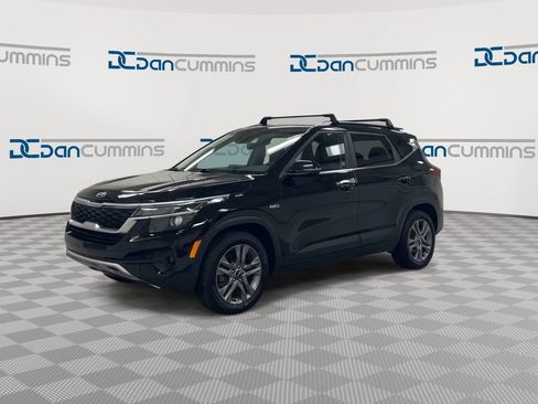Used 2021 Kia Seltos S AWD/4WD image 4